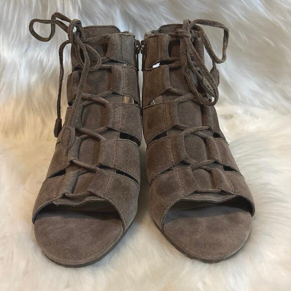 Vionic Brown Suede Lace Up Block Heel Shoes Size 5 - Picture 2 of 7